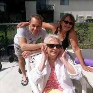 Meet your Posher, Connie